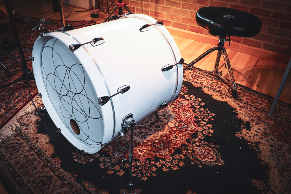 Setting up a bass drum