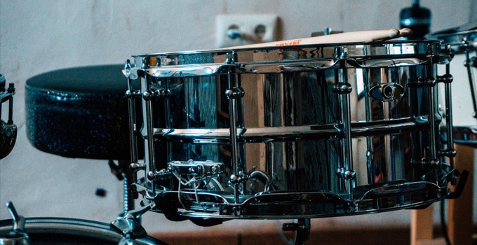 How To Dampen a Snare Drum 10 Ways